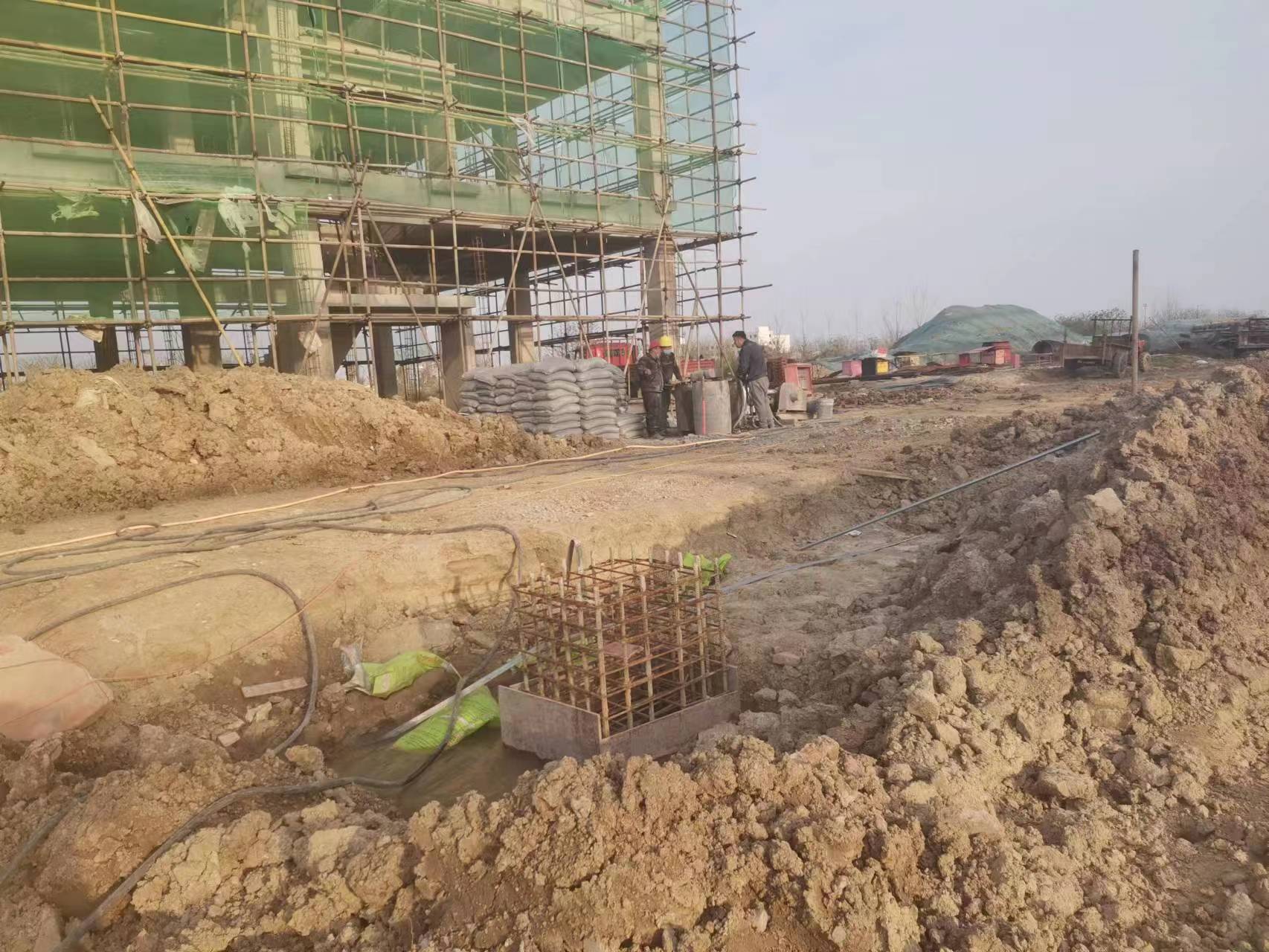 长征镇当桥梁出现裂缝的时候应该及时加固修补